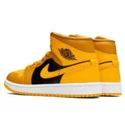 Air Jordan 1 Mid Women's - Chutney/Taxi/Black -Birkenstock Store Air Jordan 1 Mid Women s Chutney Taxi Black BQ6472 700 10 15 22 Feature JORDAN 3