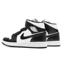 Air Jordan 1 Mid Women's - White/Black/White -Birkenstock Store Air Jordan 1 Mid Women s White Black White DV0991 101 07 07 23 Feature KN 5