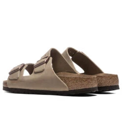 Birkenstock Narrow Arizona Soft Footbed - Tobacco Brown -Birkenstock Store Birkenstock Arizona Narrow Soft Footbed Tobacco Brown 0552813 06 26 2021 01 3