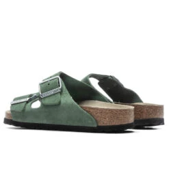 Birkenstock Narrow Arizona - Thyme -Birkenstock Store Birkenstock Narrow Arizona Suede Leather Thyme 1023543 02 02 23 Feature JP 5