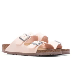 Birkenstock Narrow Arizona Vegan - Light Rose -Birkenstock Store Birkenstock Narrow Arizona Vegan Light Rose 1019635 02 02 23 Feature JP 4