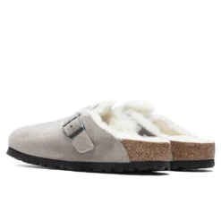 Birkenstock Narrow Boston Shearling - Stone Coin 8 Birkenstock Narrow Boston Shearling - Stone Coin -Birkenstock Store Birkenstock Narrow Boston Shearling Stone Coin 1017651 07 31 2021 01 3