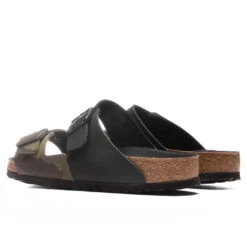 Birkenstock Wide Arizona Split Birko-Flor - Black/Desert Soil Camo Green -Birkenstock Store Birkenstock Wide Arizona Split Birko Flor Black Desert Soil Camo Green 1021131 02 13 2022 01 4