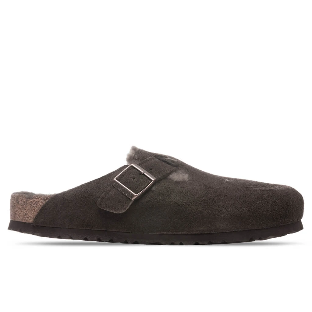 Birkenstock Wide Boston Shearling - Mocha 3 Birkenstock Wide Boston Shearling - Mocha