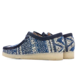 Clarks Wallabee - Blue Fabric -Birkenstock Store Clarks Wallabee Blue Fabric 26166649 11 04 22 S NF Feature 13