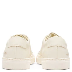 Common Projects Original Achilles Low - Warm White 9 Common Projects Original Achilles Low - Warm White -Birkenstock Store Common Projects Original Achilles Low Off White 1528 3001 12 04 2020 01 4