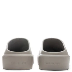 Fear Of God The California - Concrete -Birkenstock Store Fear of God The California Concrete FG80 100EVA 995 11 28 2021 01 4