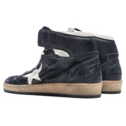 Golden Goose Sky Star - Black/White -Birkenstock Store Golden Goose Sky Star Black White GMF00230.F002944 80203 06 23 23 Feature DV 5