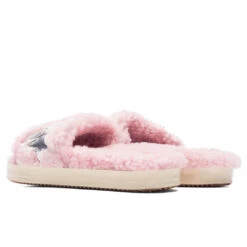 Golden Goose Women's Shearling Poolstar - Antique Pink/Silver 9 Golden Goose Women's Shearling Poolstar - Antique Pink/Silver -Birkenstock Store Golden Goose Women s Shearling Poolstar Antique Pink Silver GWF00200.F003407.25652 10 08 22 Feature JM 3