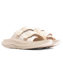 Hoka Ora Luxe - Shifting Sand/Dune -Birkenstock Store Hoka One One Ora Luxe Shifting Sand Dune 1134150 SSDD 01 20 23 Feature KN 7