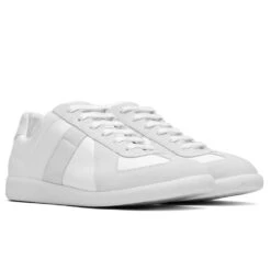 Maison Margiela Replica Low Top - Off-White/Grey -Birkenstock Store Maison Margiela Replica Low Top Off White Grey S57WS0236 P1897 101 10 28 2020 01 2