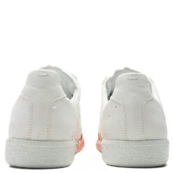 Maison Margiela Replica Paint Splatter Sneakers - White/Coquille 9 Maison Margiela Replica Paint Splatter Sneakers - White/Coquille -Birkenstock Store Maison Margiela Replica Paintsplatter White Coquille S37WS0568 P4711 H9178 03 02 2022 01 4