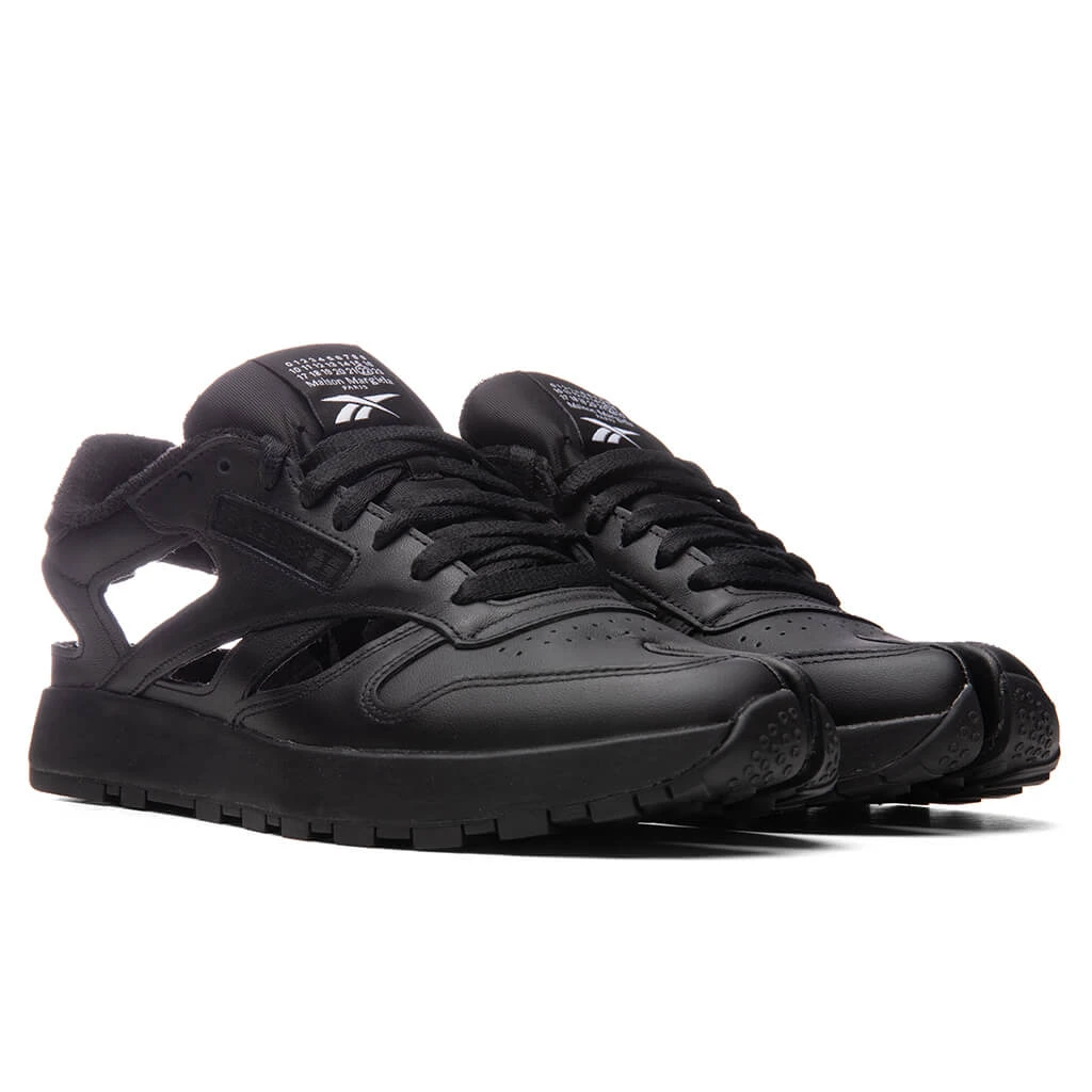 Maison Margiela X Reebok Décortiqué’ Classic Leather Sneaker - Black 4 Maison Margiela X Reebok Décortiqué’ Classic Leather Sneaker - Black - Image 2