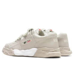 Parker Low OG Sole Leather Sneaker - Grey -Birkenstock Store Maison Mihara Yasuhiro Parker Low OG Sole Leather Sneaker Grey A08FW702 GRY 06 06 22 Feature JORDAN 4