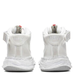 Wayne High Distressed - White -Birkenstock Store Maison Mihara Yasuhiro Wayne High Distressed White A07FW705 WHT 09 11 2021 01 4