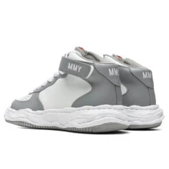 Wayne High OG Sole Leather Sneaker - Grey/White -Birkenstock Store Maison Mihara Yasuhiro Wayne High OG Sole Leather Sneaker Grey White A08FW705 GRW 01 29 2022 01 3