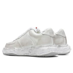 Wayne Low Distressed - White -Birkenstock Store Maison Mihara Yasuhiro Wayne Low Distressed White A07FW706 WHT 09 11 2021 01 3