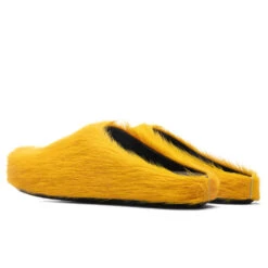 Marni Fussbett Sabot - Curry -Birkenstock Store Marni Sabot Curry SBMR000600 P4122 00Y37 03 05 2022 01 3