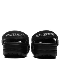 Mastermind Japan X Crocs Classic Clog - Black -Birkenstock Store Mastermind x Crocs Classic Clog Black 208211 001 07 06 22 Feature JAYLEEN 7