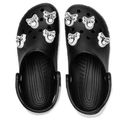 Mastermind Japan X Crocs Classic Clog - Black/White -Birkenstock Store Mastermind x Crocs Classic Clog Black White 208211 066 07 06 22 Feature JAYLEEN