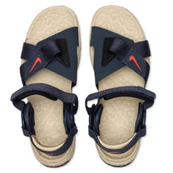 Nike ACG Air Deschutz+ - Midnight Navy/Light Crimson/Thunder Blue -Birkenstock Store Nike ACG Air Deschutz Midnight Navy Light Crimson Thunder Blue DO8951 401 07 06 22 Feature JP 6