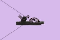 Nike ACG Air Deschutz + Sandals - Amethyst Smoke/Black -Birkenstock Store Nike ACG Air Deschutz Sandals Amethyst Smoke Black DC9092 500 Feature July 30 2021 01 copy