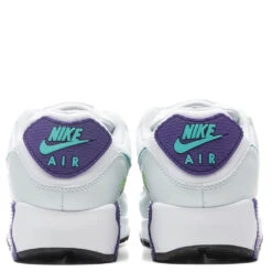 Nike Air Max 90 Women's - White/Washed Teal 9 Nike Air Max 90 Women's - White/Washed Teal -Birkenstock Store Nike Air Max 90 Womens White Washed Teal DH5072 100 05 01 22 Feature 4