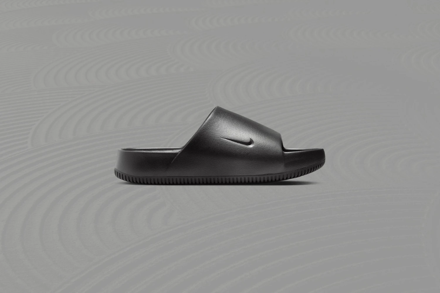 Nike Calm Slide - Black 7 Nike Calm Slide - Black - Image 5