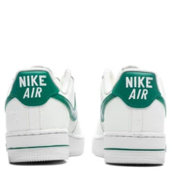 Nike Women's Air Force 1 '07 SE - Sail/Malachite/White/Metallic Gold -Birkenstock Store Nike Women s Air Force 1 07 SE Sail Malachite White Metallic Gold DQ7582 101 12 05 22 Feature JP 6