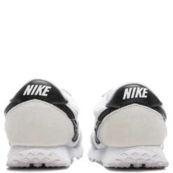 Nike Women's Daybreak - White/Black 9 Nike Women's Daybreak - White/Black -Birkenstock Store Nike Women s Daybreak White Black CK2351 111 08 18 22 Feature JAYLEEN 4