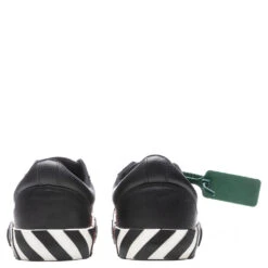 Low Vulcanized Calf Leather - Black/White -Birkenstock Store Off White c o Virgil Abloh Low Vulcanized Calf Leather Black White OMIA085C99LEA0011001 09 18 22 Feature DUKE 5