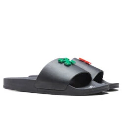 Meccano Slider - Black/Red -Birkenstock Store Off White c o Virgil Abloh Meccano Slider Black Red OMIC001S22MAT0041025 05 29 22 Feature DV 3