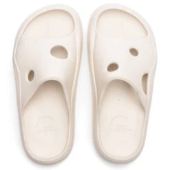 Meteor Rubber Slider - Bone/Bone -Birkenstock Store Off White c o Virgil Abloh Meteor Rubber Slider Bone Bone OMIC014F22MAT0016161 11 15 22 Feature VR 6