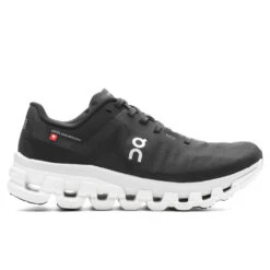 On Women's Cloudflow 4 - Black/White