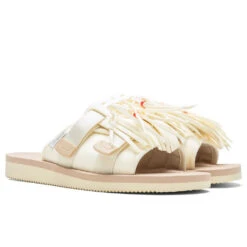 Suicoke Hoto Cab - Off White -Birkenstock Store Suicoke Hoto Cab Off White OG 247CAB OFFWHT 05 23 22 Feature JM 2