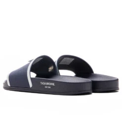 Rubber Pool Slide - Navy -Birkenstock Store Thom Browne Rubber Pool Slide Navy MFL054A 05690 415 04 03 22 Feature 5