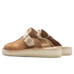 Clarks Trek Mule - Light Tan Combination -Birkenstock Store Trek Mule Light Tan Combination 26169975 06 23 23 Feature DV 5