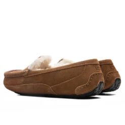 Ugg Kids Ascot Slipper - Chestnut Suede -Birkenstock Store UGG Kids Ascot Slipper Chestnut Suede 1120886K CTSD 01 16 2022 01