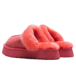 Ugg Women's Disquette Slipper - Hibiscus Pink -Birkenstock Store UGG Women s Disquette Slipper Hibiscus Pink 1122550 HSPK 11 06 2021 01 3