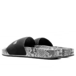 Hayn Sandals - Grey -Birkenstock Store Wacko Maria Hayn Sandals Grey WMGP HAYN BS09 GRY 08 22 22 Feature JORDAN 3