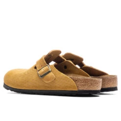 Birkenstock Wide Boston Suede Embossed - Cork Brown -Birkenstock Store Wide Boston Suede Corduroy Cork Brown 1026155 08 06 23 Feature VR 4